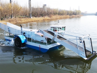 全自動水上除草船